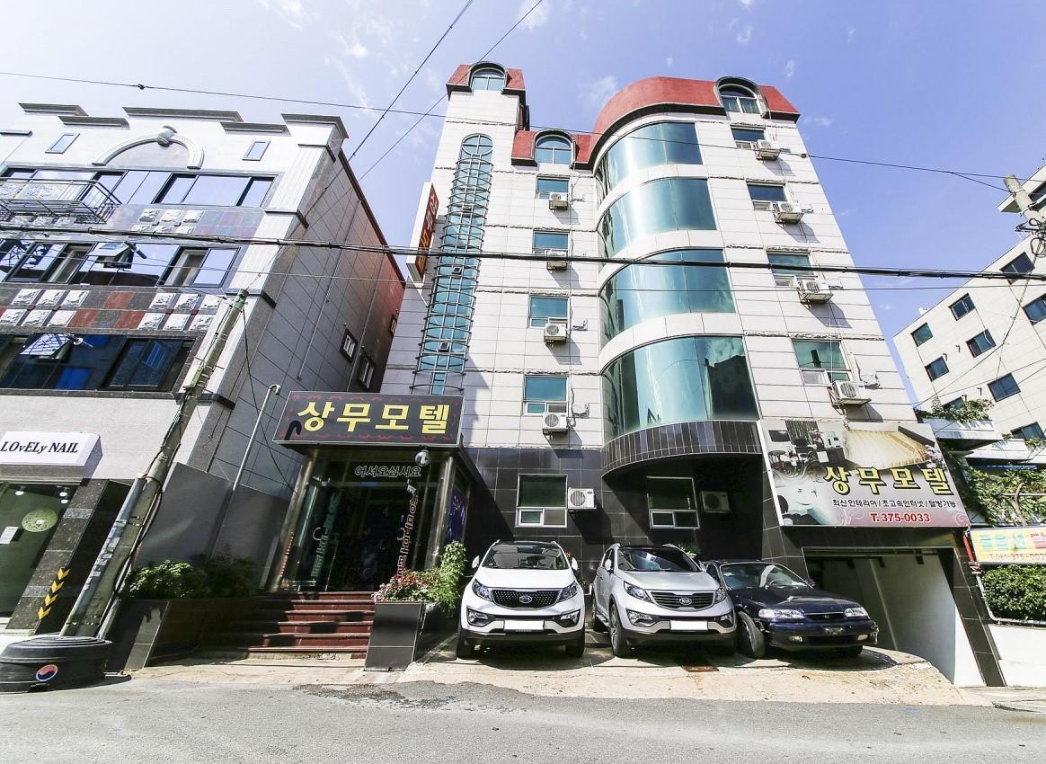 Sangmu Motel Gwangju Gwangju Metropolitan City Exterior photo